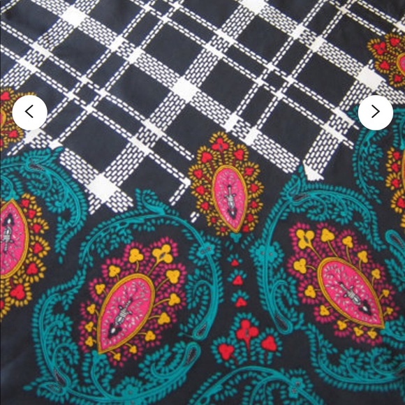 Diane von Fürstenberg Vintage Silk Scarf - Picture 5 of 6